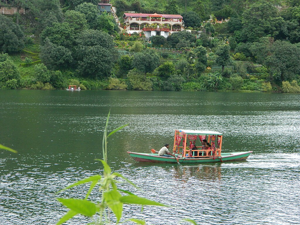 Naukuchiatal